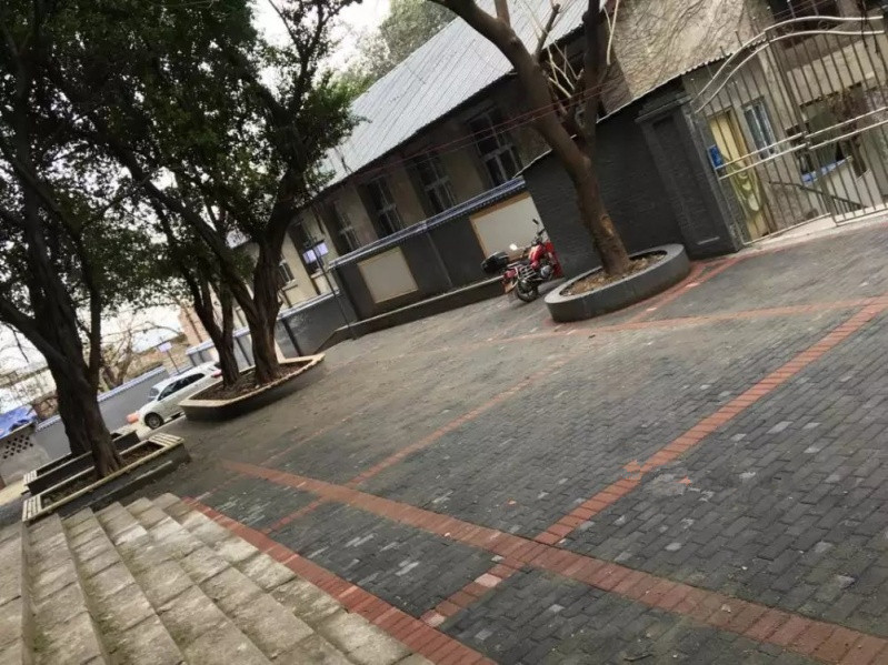 南岸區(qū)龍門(mén)浩街道陽(yáng)光家園社區(qū)養(yǎng)老服務(wù)中心