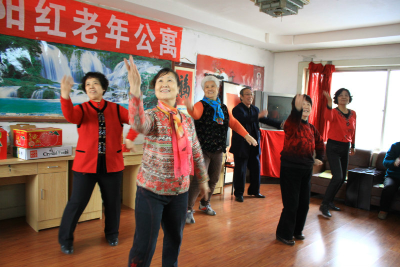 康乃馨岳屏社區(qū)老年養(yǎng)護(hù)中心