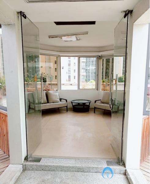 1568197415759099675.jpg 1568197415759099675.jpg